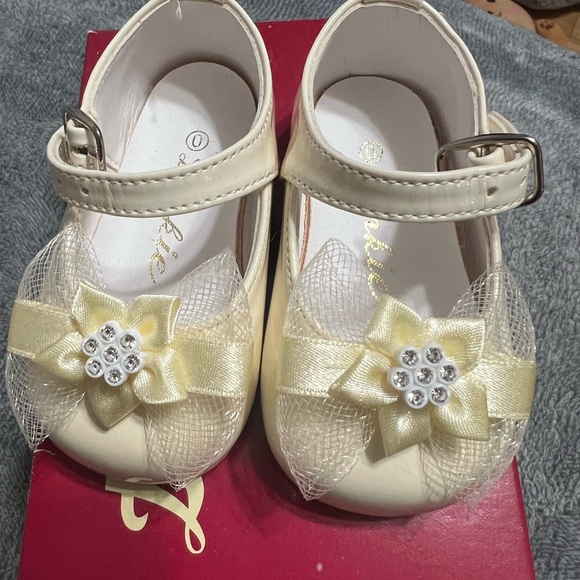 Dinkie baby infant shoes - Picture 4 of 5